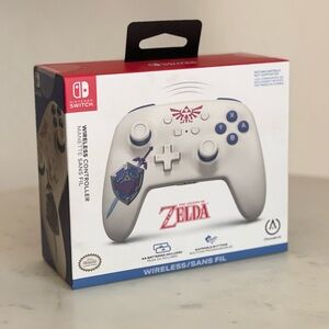 Legend of Zelda Wireless Nintendo Switch Controller - New in box